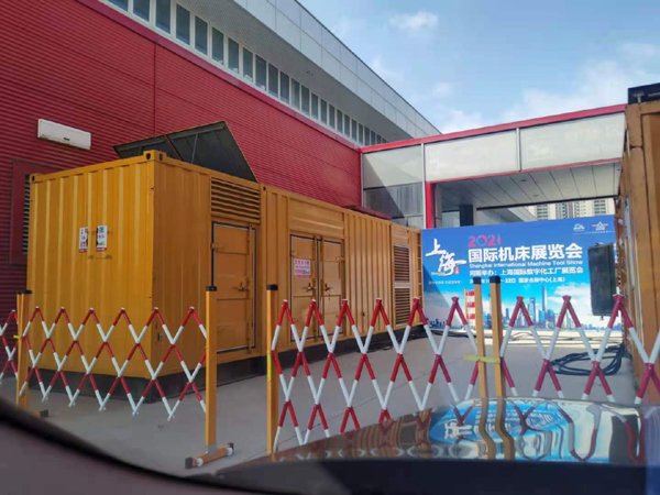 息烽发电车出租-发电机无电压或电压太低怎么办？